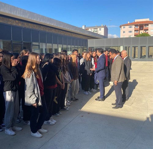 Kaymakamımız Nurbaki YALÇIN, Bayrak Töreni’ne katıldı